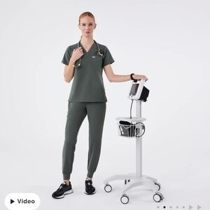 Figs Catarina Bonsai one pocket scrub top